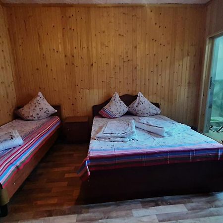 Zolotaya Buhta 10 Hotel Pizunda Exterior foto