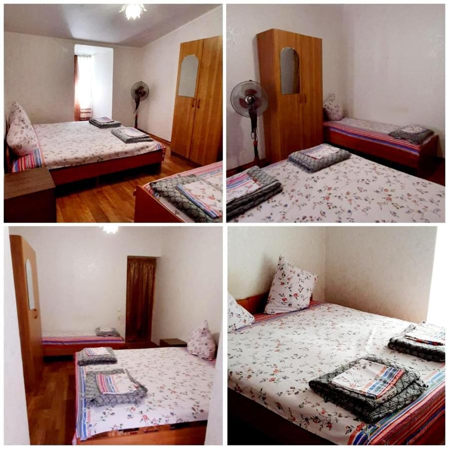 Zolotaya Buhta 10 Hotel Pizunda Quarto foto